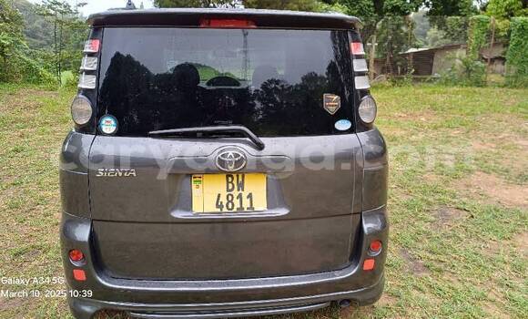 Buy Used Toyota Sienta Other Car in Lilongwe in Malawi Buy Used Toyota Sienta Other Car in Lilongwe in Malawi