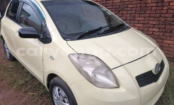 Buy Used Toyota Vitz White Car in Lilongwe in Malawi Buy Used Toyota Vitz White Car in Lilongwe in Malawi