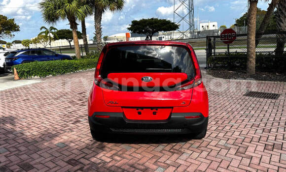Buy Used Kia Soul Red Car in Lilongwe in Malawi Buy Used Kia Soul Red Car in Lilongwe in Malawi