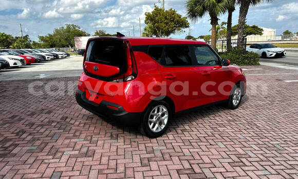 Buy Used Kia Soul Red Car in Lilongwe in Malawi Buy Used Kia Soul Red Car in Lilongwe in Malawi
