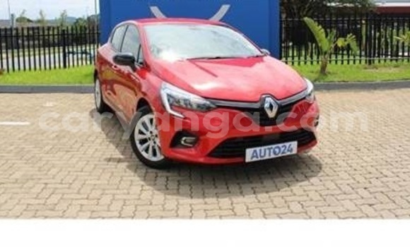 Buy Used Renault Clio Red Car in Lilongwe in Malawi Buy Used Renault Clio Red Car in Lilongwe in Malawi