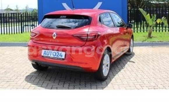 Buy Used Renault Clio Red Car in Lilongwe in Malawi Buy Used Renault Clio Red Car in Lilongwe in Malawi