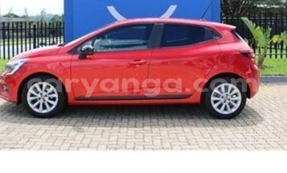 Buy Used Renault Clio Red Car in Lilongwe in Malawi Buy Used Renault Clio Red Car in Lilongwe in Malawi