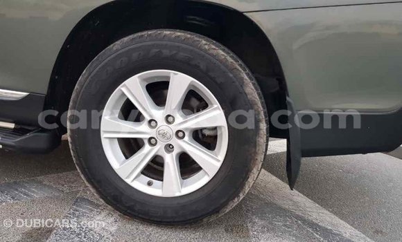 Buy Import Toyota Highlander Green Car in Import - Dubai in Malawi Buy Import Toyota Highlander Green Car in Import - Dubai in Malawi