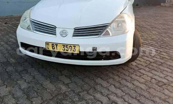 Buy Used Nissan Tiida White Car in Lilongwe in Malawi Buy Used Nissan Tiida White Car in Lilongwe in Malawi