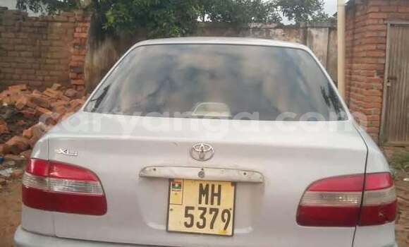 Buy Used Toyota Camry White Car in Lilongwe in Malawi Buy Used Toyota Camry White Car in Lilongwe in Malawi
