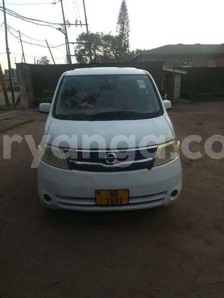 Big with watermark nissan serena malawi blantyre 15867