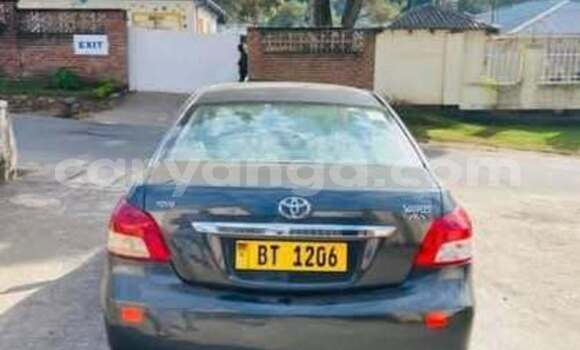 Buy Used Toyota Yaris Blue Car in Blantyre in Malawi Buy Used Toyota Yaris Blue Car in Blantyre in Malawi