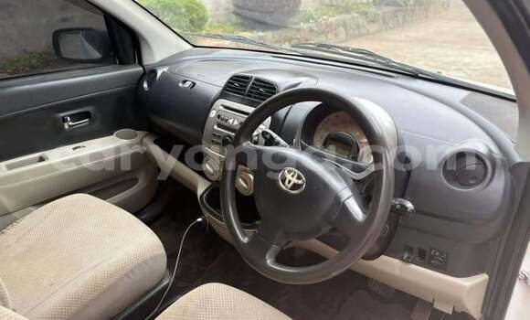 Buy Used Toyota Passo White Car in Blantyre in Malawi Buy Used Toyota Passo White Car in Blantyre in Malawi