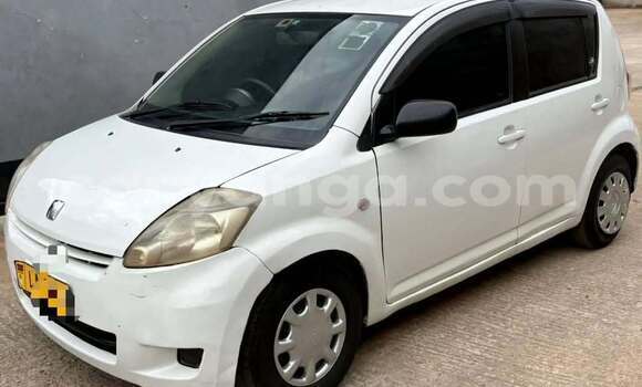 Buy Used Toyota Passo White Car in Blantyre in Malawi Buy Used Toyota Passo White Car in Blantyre in Malawi