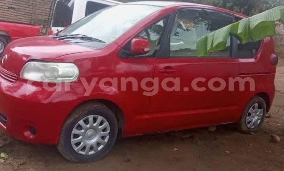 Buy Used Toyota Picnic Red Car in Blantyre in Malawi Buy Used Toyota Picnic Red Car in Blantyre in Malawi