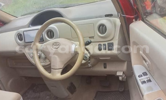 Buy Used Toyota Picnic Red Car in Blantyre in Malawi Buy Used Toyota Picnic Red Car in Blantyre in Malawi