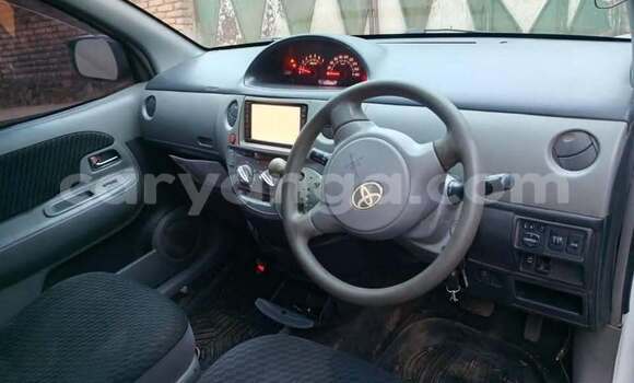 Buy Used Toyota Sienta White Car in Blantyre in Malawi Buy Used Toyota Sienta White Car in Blantyre in Malawi