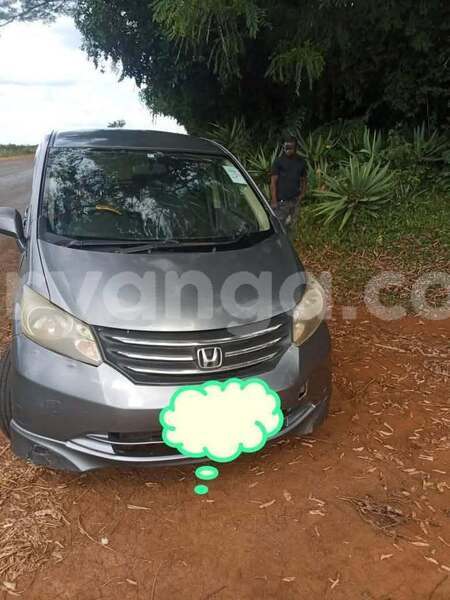 Big with watermark honda freed malawi blantyre 15884