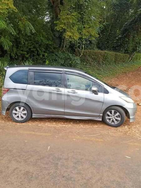 Big with watermark honda freed malawi blantyre 15884