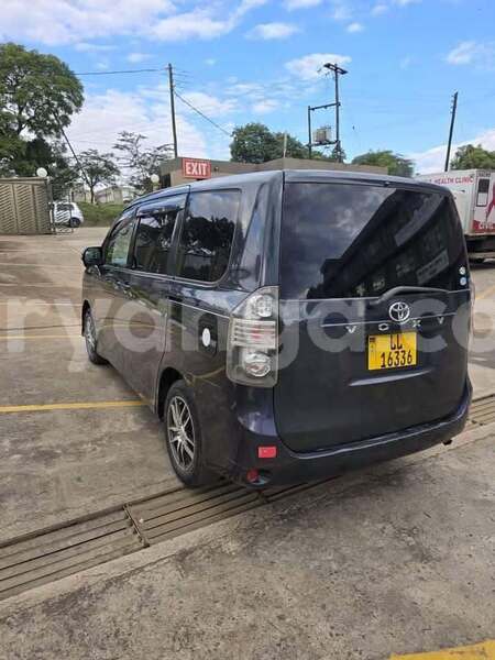 Big with watermark toyota voxy malawi blantyre 15885