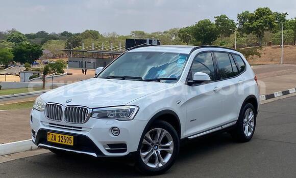 Nunua Mpya BMW X3 White Gari ndani ya Zomba nchini Malawi Nunua Mpya BMW X3 White Gari ndani ya Zomba nchini Malawi