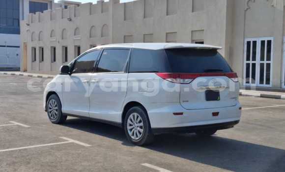 Buy Used Toyota Previa White Car in Lilongwe in Malawi Buy Used Toyota Previa White Car in Lilongwe in Malawi