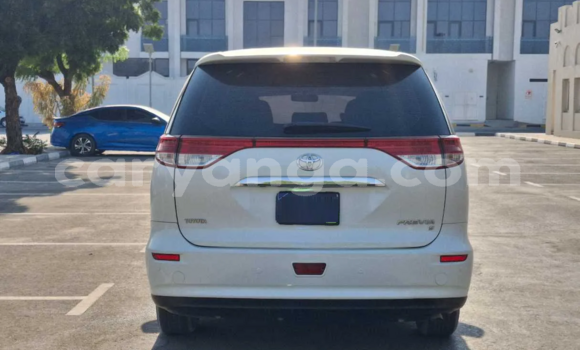 Buy Used Toyota Previa White Car in Lilongwe in Malawi Buy Used Toyota Previa White Car in Lilongwe in Malawi