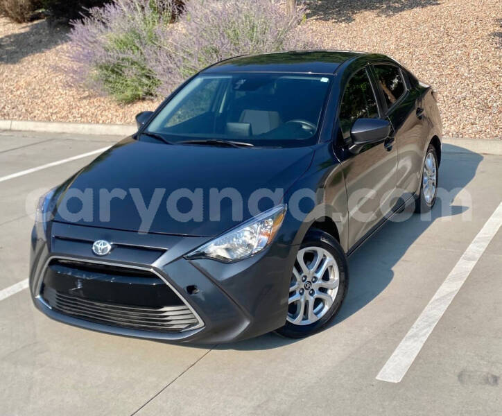 Big with watermark toyota yaris malawi lilongwe 16045