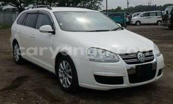 Buy Used Volkswagen Golf White Car in Limbe in Malawi