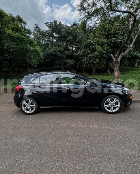 Big with watermark mercedes benz a class malawi blantyre 16049