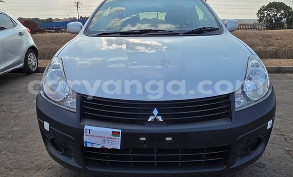 Nunua Mpya Mitsubishi Lancer Silver Gari ndani ya Lilongwe nchini Malawi Nunua Mpya Mitsubishi Lancer Silver Gari ndani ya Lilongwe nchini Malawi