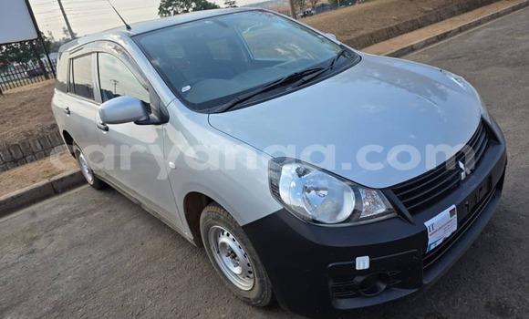 Acheter Neuf Voiture Mitsubishi Lancer Gris à Lilongwe, Malawi Acheter Neuf Voiture Mitsubishi Lancer Gris à Lilongwe, Malawi