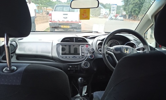 Nunua Ilio tumika Honda FIT Red Gari ndani ya Lilongwe nchini Malawi Nunua Ilio tumika Honda FIT Red Gari ndani ya Lilongwe nchini Malawi