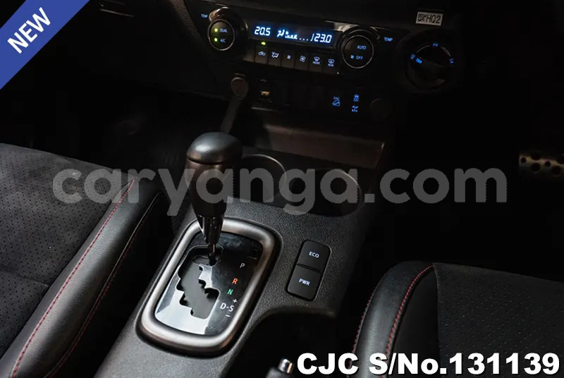 Big with watermark toyota hiace malawi lilongwe 16064