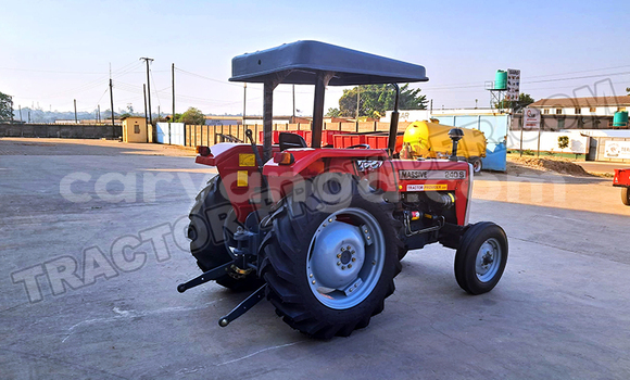 Acheter Neuf Utilitaire Caterpillar 120 Rouge à Lilongwe, Malawi Acheter Neuf Utilitaire Caterpillar 120 Rouge à Lilongwe, Malawi