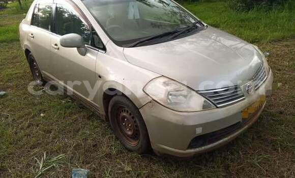 Acheter Occasion Voiture Nissan Tiida Autre à Blantyre, Malawi Acheter Occasion Voiture Nissan Tiida Autre à Blantyre, Malawi