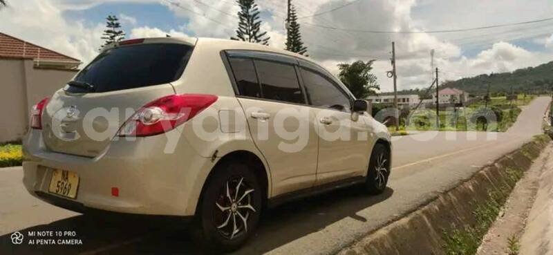 Big with watermark nissan tiida malawi lilongwe 16089