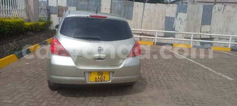 Big with watermark nissan tiida malawi lilongwe 16093