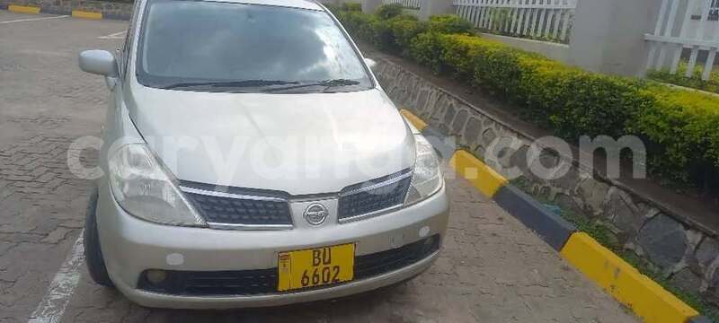 Big with watermark nissan tiida malawi lilongwe 16093