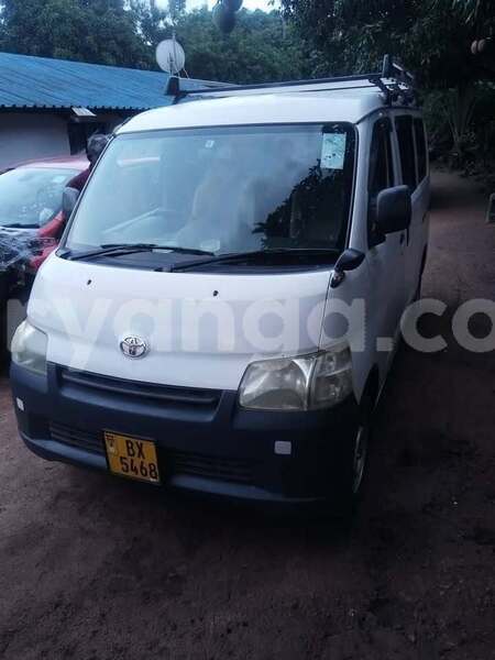 Big with watermark toyota hiace malawi lilongwe 16097