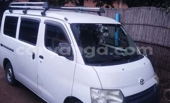 Buy Used Toyota Hiace White Car in Lilongwe in Malawi Buy Used Toyota Hiace White Car in Lilongwe in Malawi