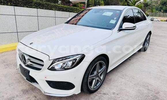 Buy Used Mercedes‒Benz AMG GLC White Car in Lilongwe in Malawi Buy Used Mercedes‒Benz AMG GLC White Car in Lilongwe in Malawi