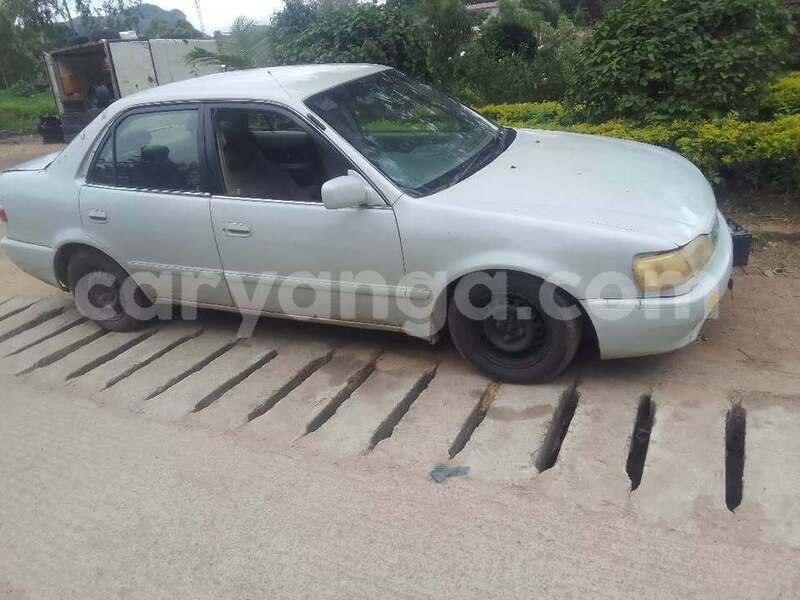 Big with watermark toyota cressida malawi lilongwe 16103