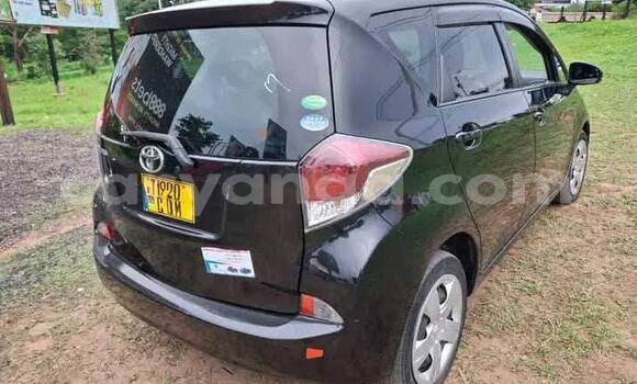 Buy Used Toyota Ractis Black Car in Lilongwe in Malawi Buy Used Toyota Ractis Black Car in Lilongwe in Malawi