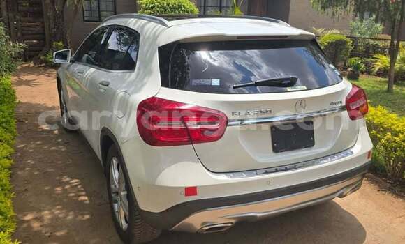 Buy Used Mercedes‒Benz GLA-klasse White Car in Lilongwe in Malawi Buy Used Mercedes‒Benz GLA-klasse White Car in Lilongwe in Malawi