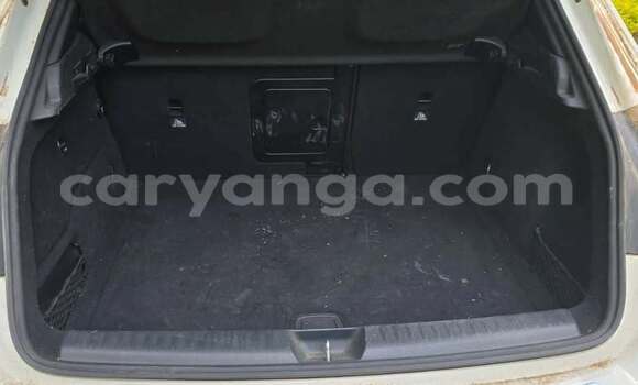Buy Used Mercedes‒Benz GLA-klasse White Car in Lilongwe in Malawi Buy Used Mercedes‒Benz GLA-klasse White Car in Lilongwe in Malawi