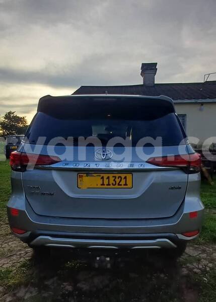 Big with watermark toyota fortuner malawi lilongwe 16115