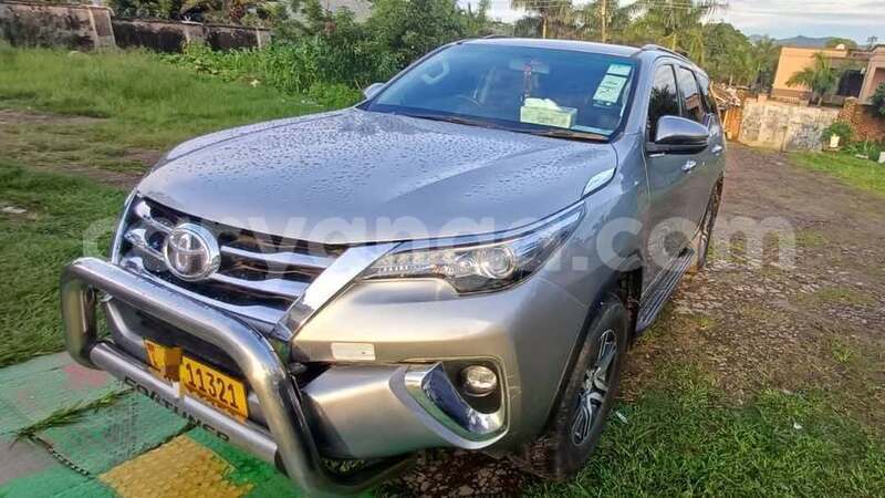 Big with watermark toyota fortuner malawi lilongwe 16115