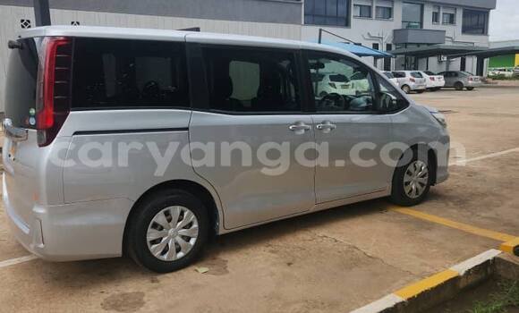 Buy Used Toyota Noah Other Car in Lilongwe in Malawi Buy Used Toyota Noah Other Car in Lilongwe in Malawi