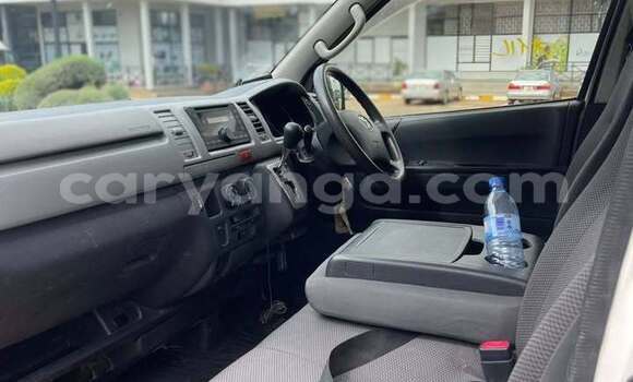 Buy Used Toyota Hiace White Car in Blantyre in Malawi Buy Used Toyota Hiace White Car in Blantyre in Malawi