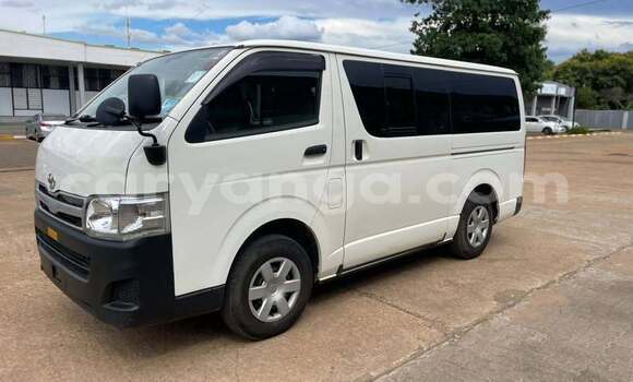 Buy Used Toyota Hiace White Car in Blantyre in Malawi Buy Used Toyota Hiace White Car in Blantyre in Malawi