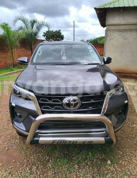 Big with watermark toyota fortuner malawi blantyre 16122