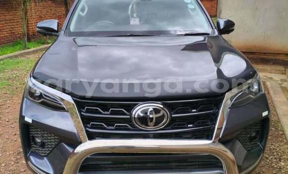 Buy Used Toyota Fortuner Black Car in Blantyre in Malawi Buy Used Toyota Fortuner Black Car in Blantyre in Malawi