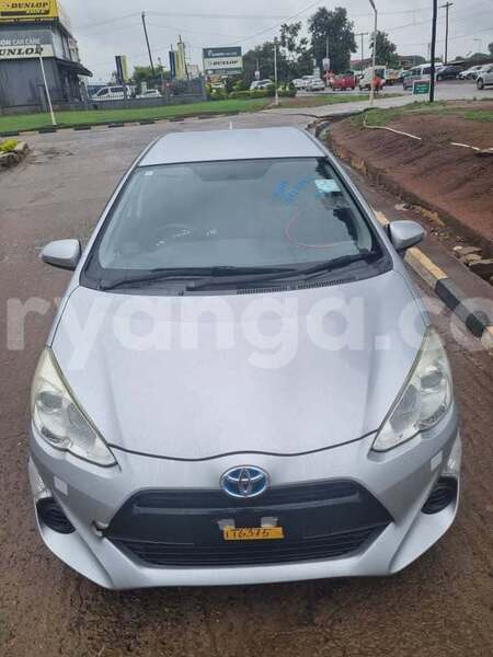 Big with watermark toyota aqua malawi blantyre 16127